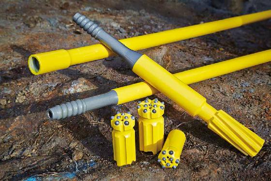 T38钎头钎杆钎尾